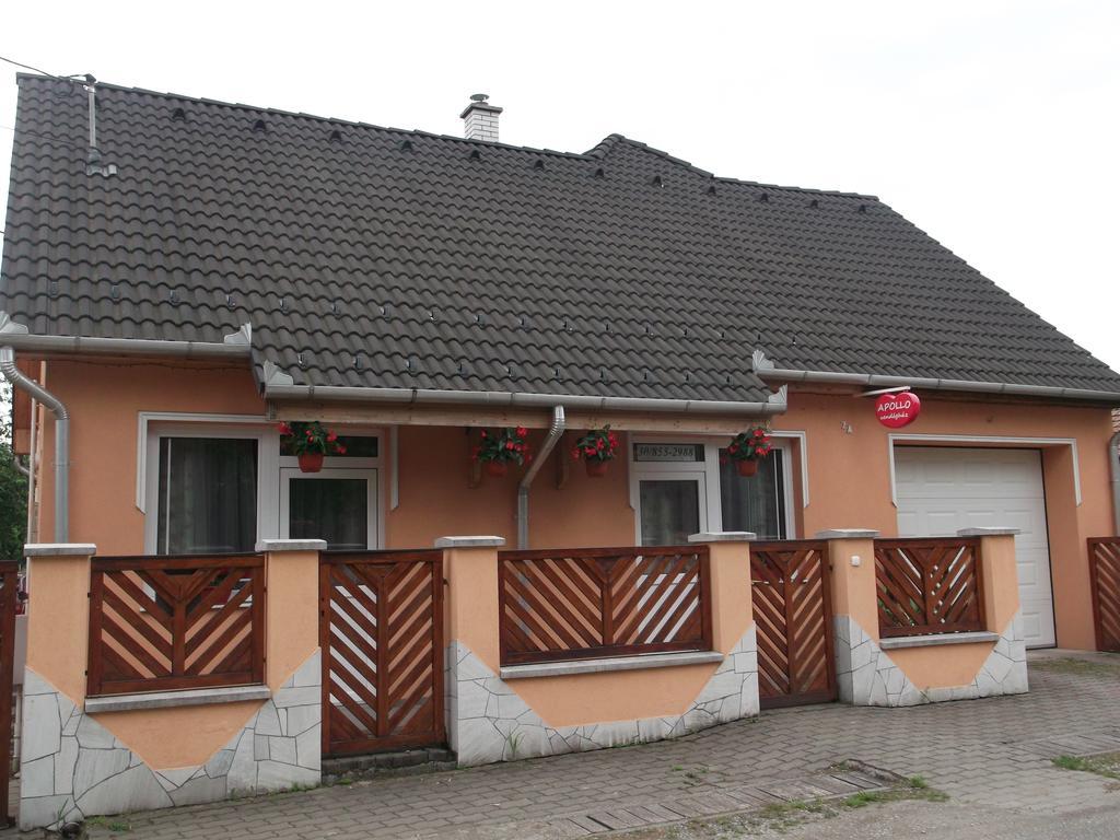 Apollo Vendégház Edelény Exterior foto